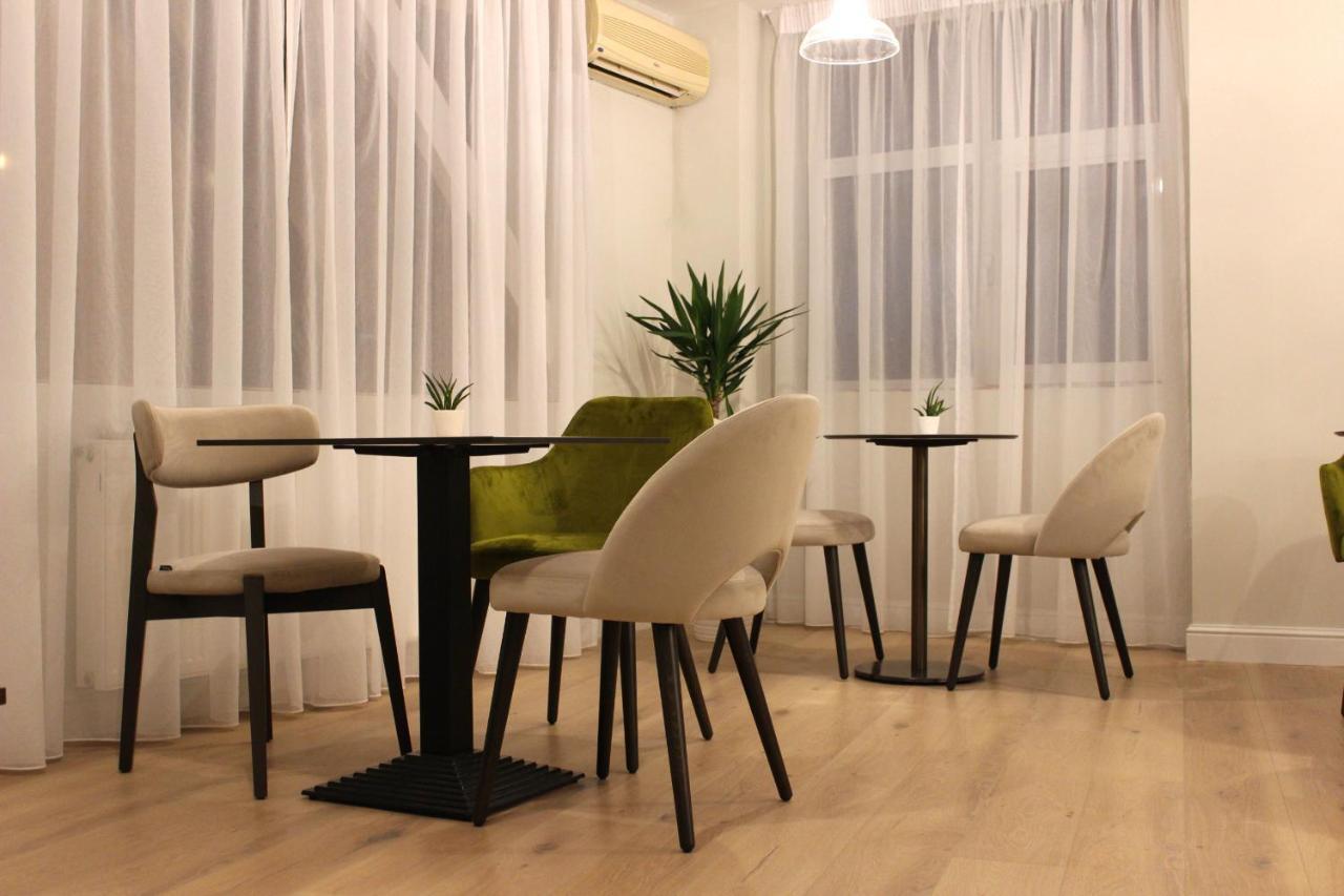 Kosher Hotel Lev Or บูคาเรสต์ ภายนอก รูปภาพ