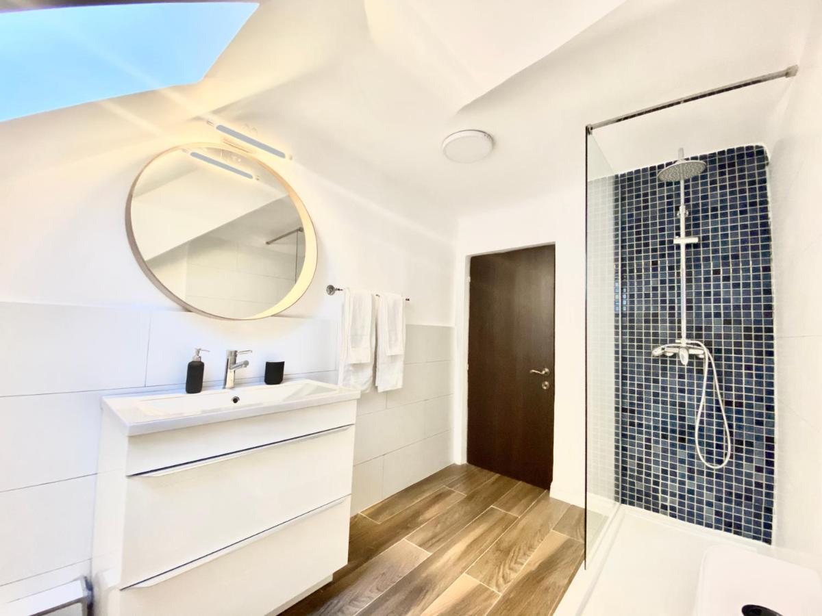 Kosher Hotel Lev Or บูคาเรสต์ ภายนอก รูปภาพ