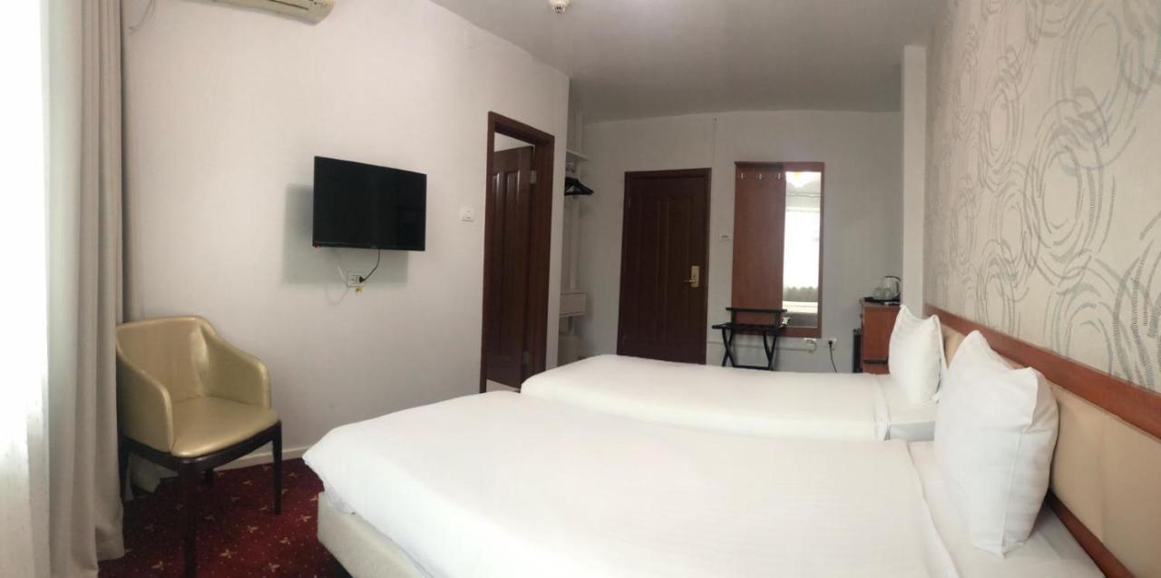 Kosher Hotel Lev Or บูคาเรสต์ ภายนอก รูปภาพ